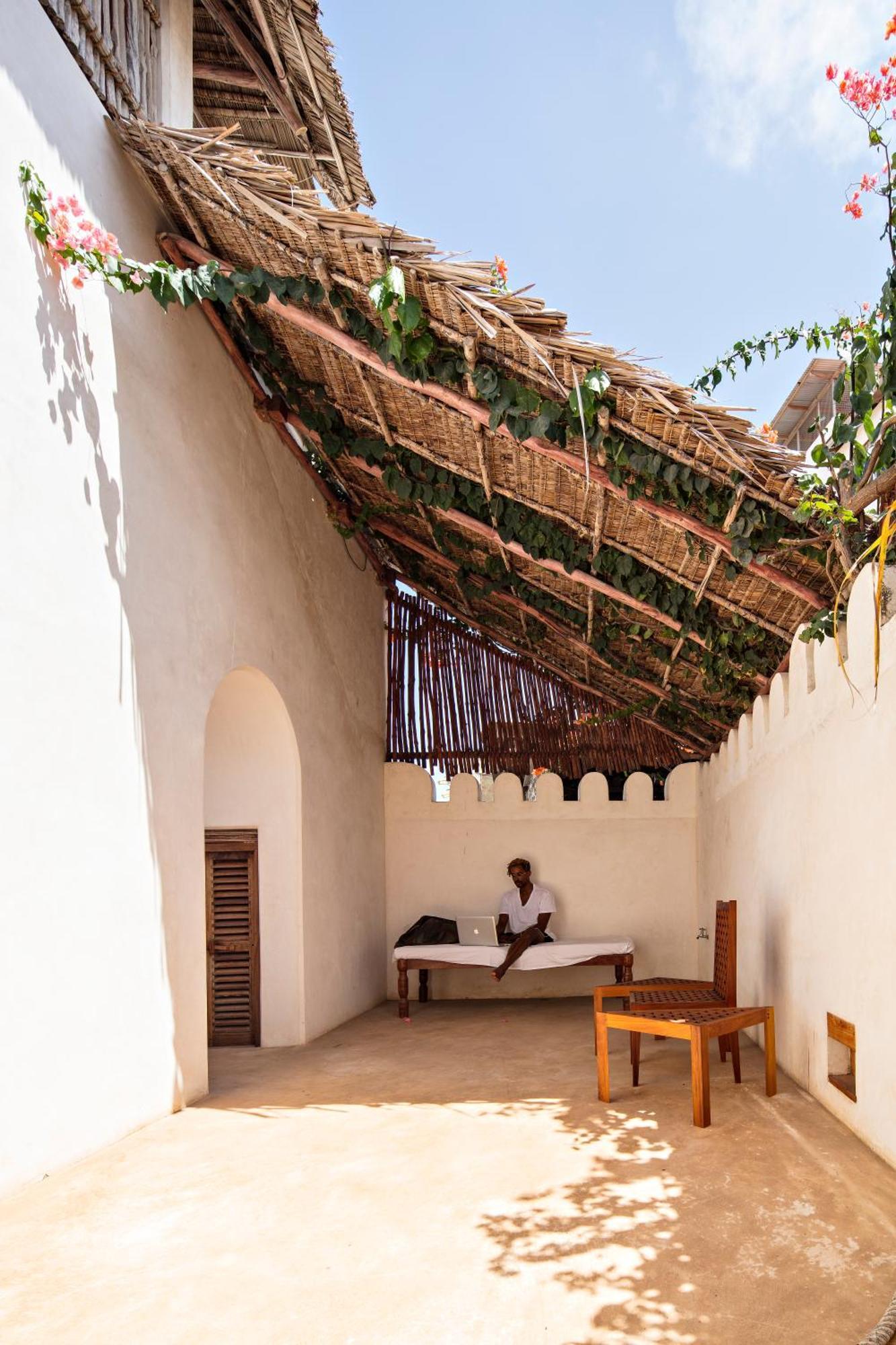 Authentic Swahili Style Villa Milele House ラム エクステリア 写真