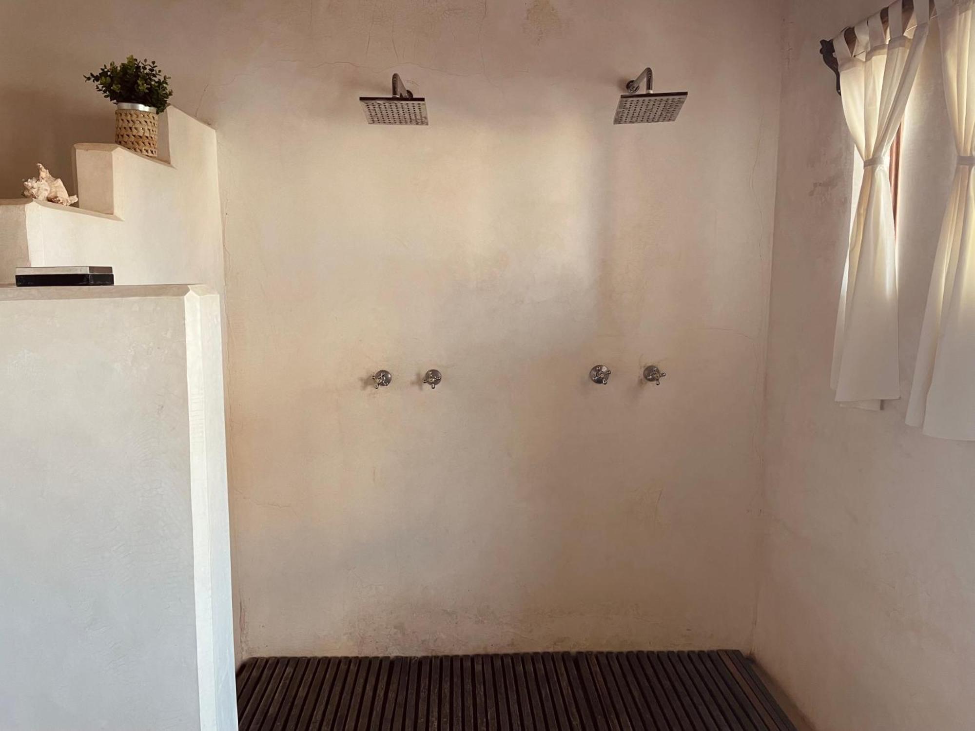Authentic Swahili Style Villa Milele House ラム エクステリア 写真