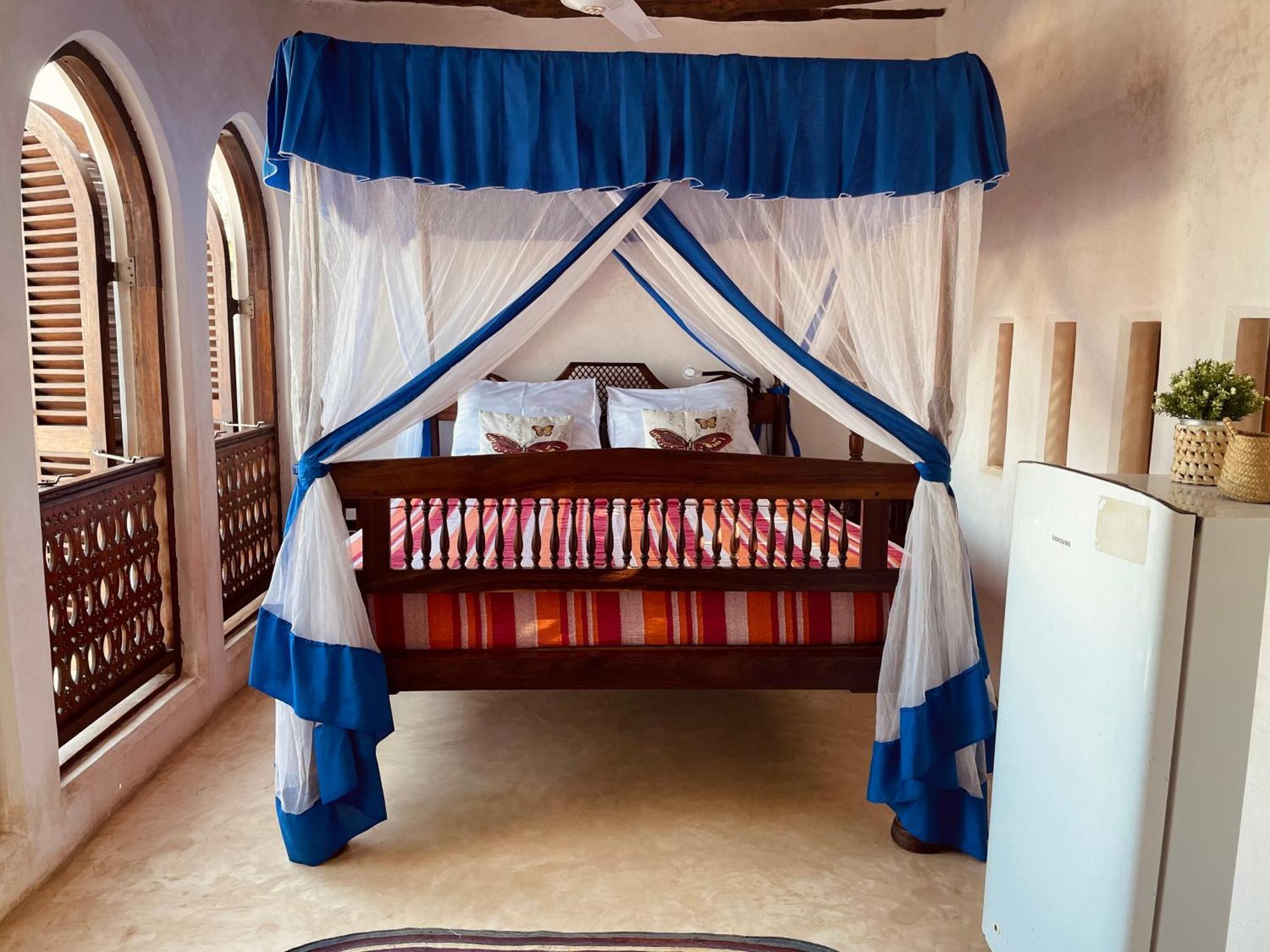 Authentic Swahili Style Villa Milele House ラム エクステリア 写真