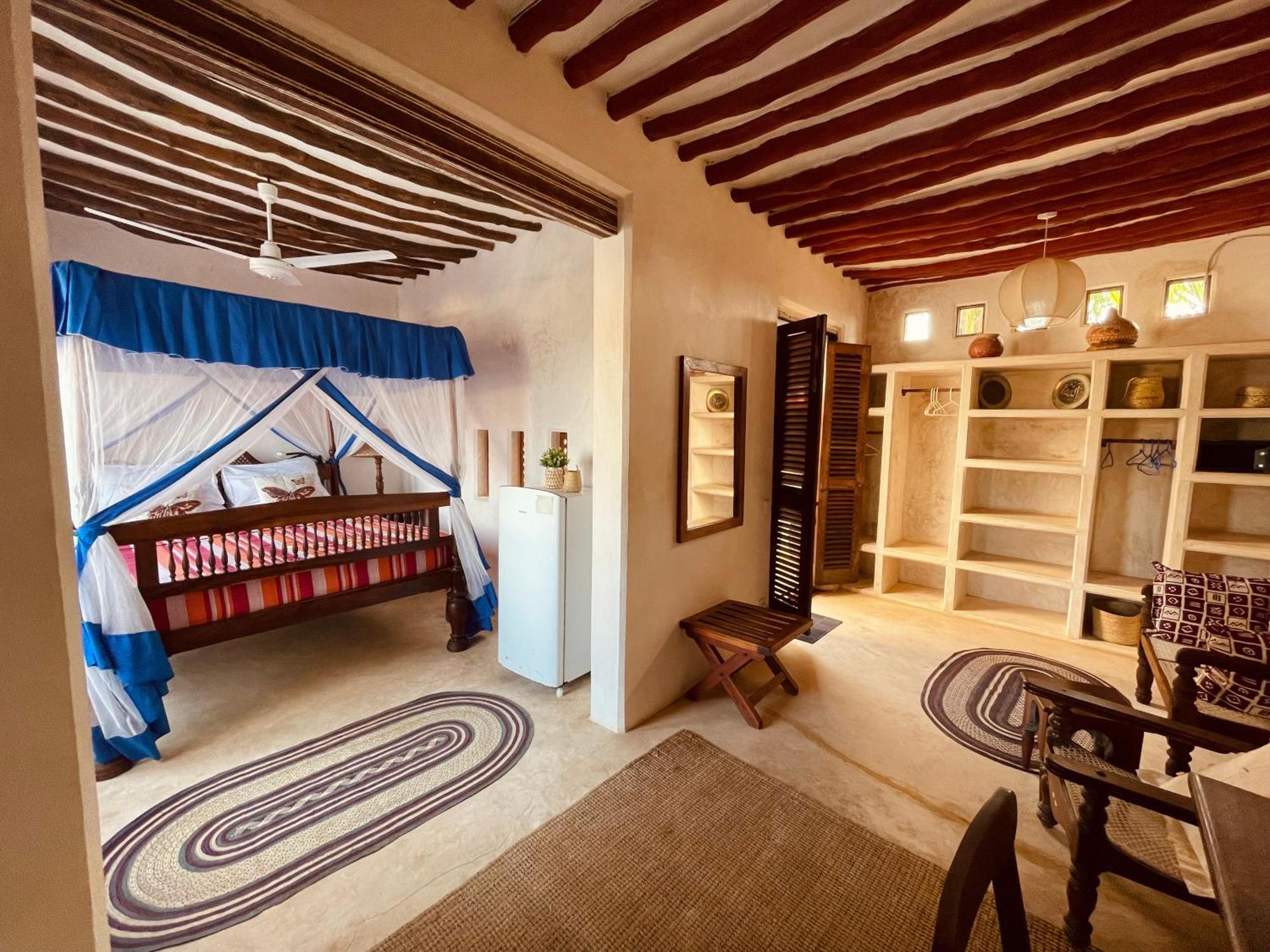 Authentic Swahili Style Villa Milele House ラム エクステリア 写真